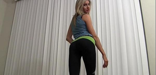  Let me give you a handjob in my yoga pants JOI